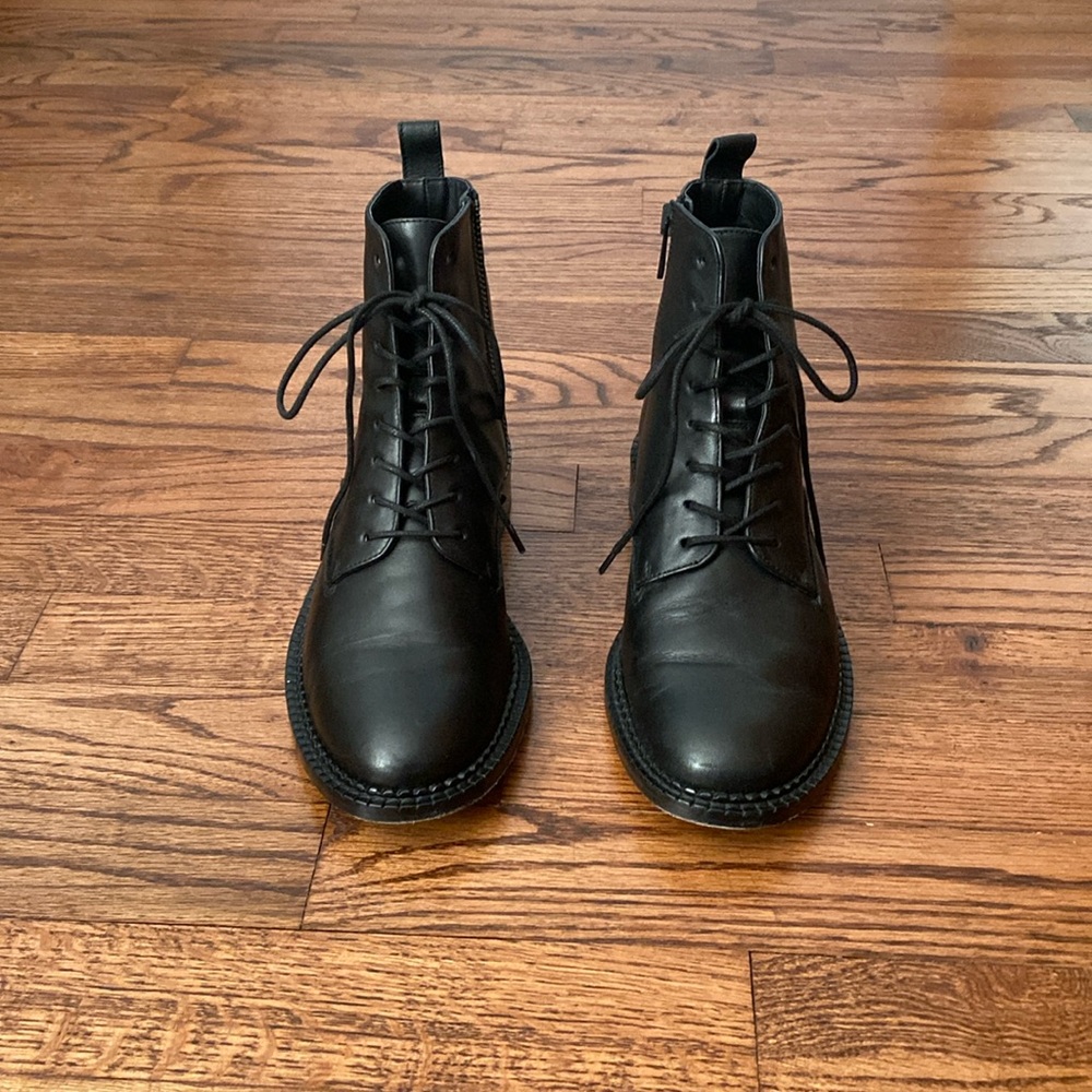 Vince Cabria ankle lace up boot